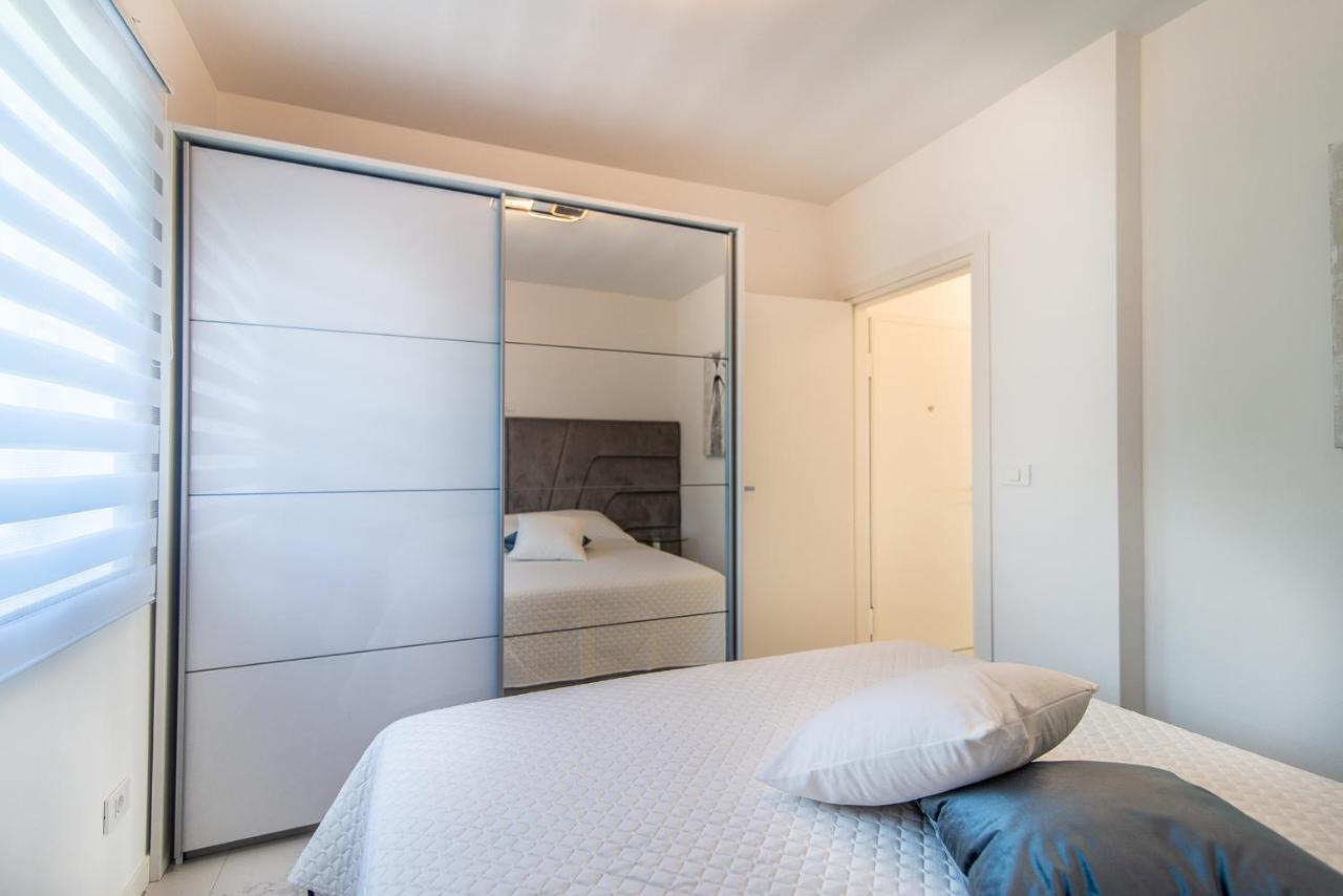 Luxury Apartment Queens دْغاماي المظهر الخارجي الصورة