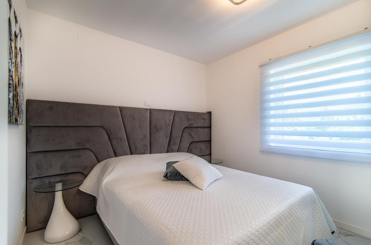 Luxury Apartment Queens دْغاماي المظهر الخارجي الصورة