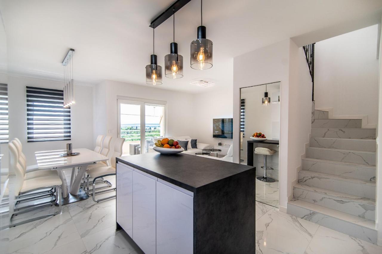 Luxury Apartment Queens دْغاماي المظهر الخارجي الصورة