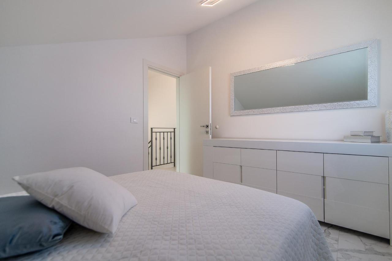 Luxury Apartment Queens دْغاماي المظهر الخارجي الصورة