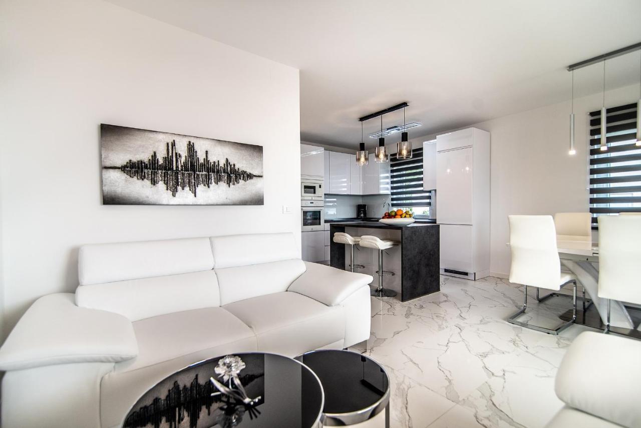 Luxury Apartment Queens دْغاماي المظهر الخارجي الصورة